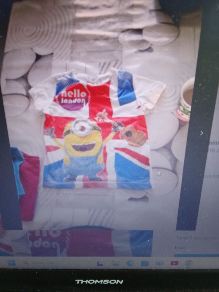 T shirt minion londres