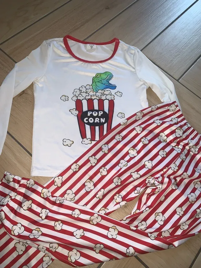 Pyjama deux pièces - photo numéro 2
