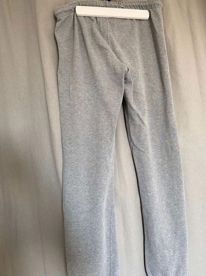 Jogging gris - photo numéro 9