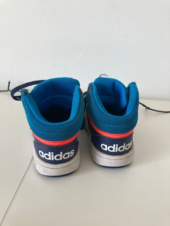 Baskets adidas à lacets - photo numéro 3