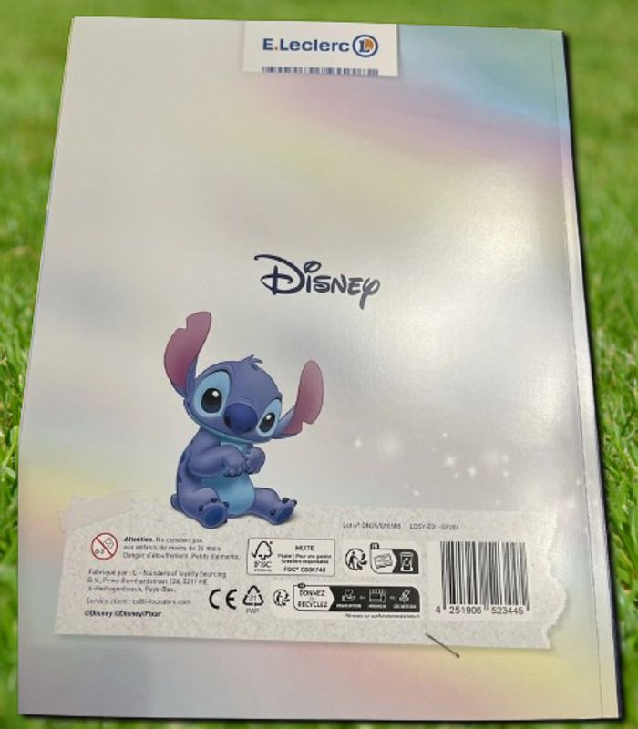 Album vide  + 108 cartes à insérer + 24 Fixeez. Disney  Leclerc 2025 - photo numéro 3