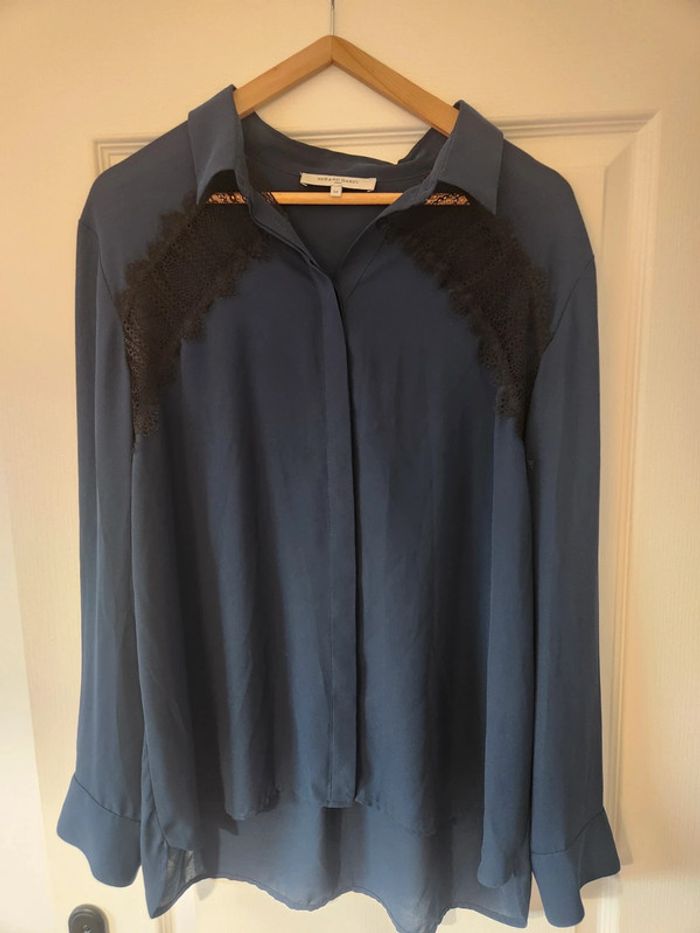Chemise transparente bleu marine et dentelle Gérard  Darel taille 46 - photo numéro 3
