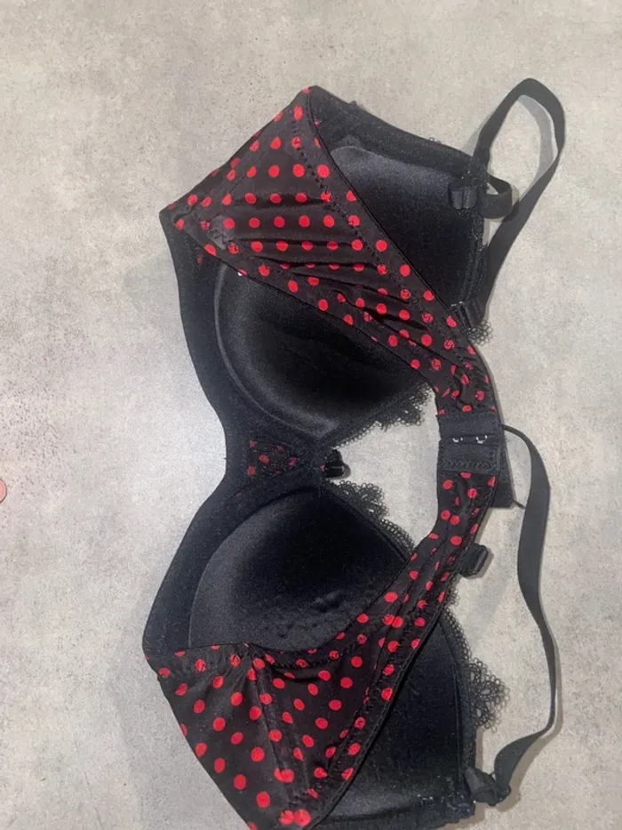 Lot de trois soutiens-gorge - photo numéro 9