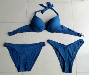 Maillot de bain ( 2 slips+1 soutien gorge) Darjeeling  taille 38 TBE