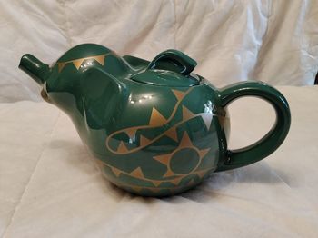 Théière Éléphant 130 ans neuve 