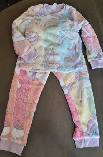 Pyjama molletonné fille t. 6 ans Licorne