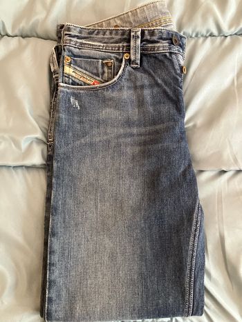 Jeans diesel taille 40