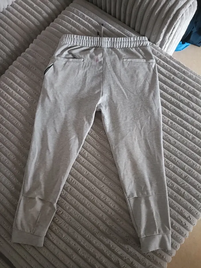 Jogging Zara taille L - photo numéro 9