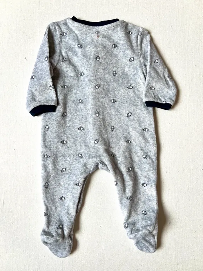 Lot 2 pyjamas Obaïbi 3 mois 59 cm – baleines & pingouins - bleu et gris – très bon état - photo numéro 9