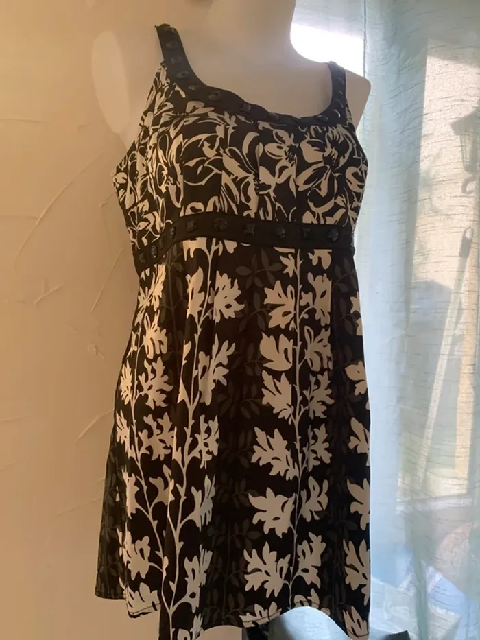 Blouse effet satiné fluide manches courtes taille 44 - photo numéro 5