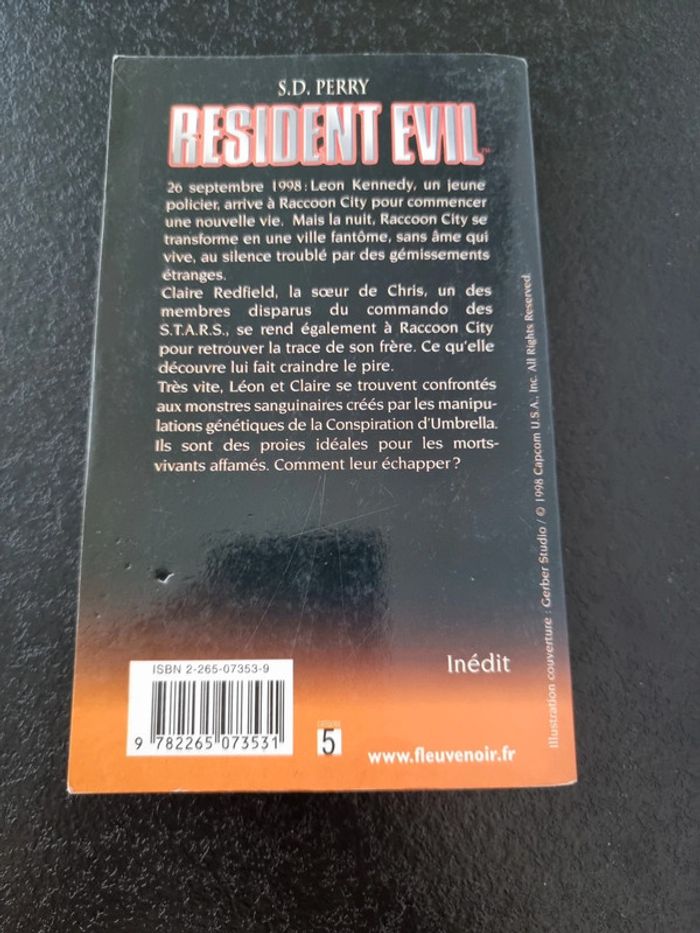 RARE Tome 3 Resident Evil Première Edition - photo numéro 2