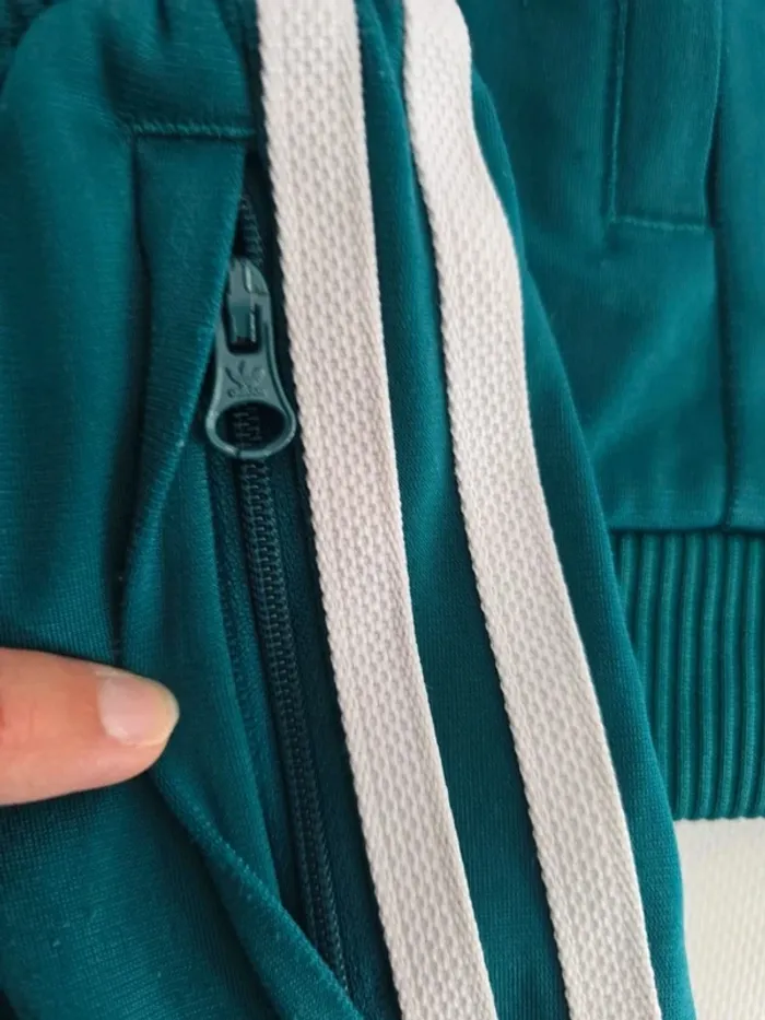 Ensemble jogging adidas - photo numéro 4