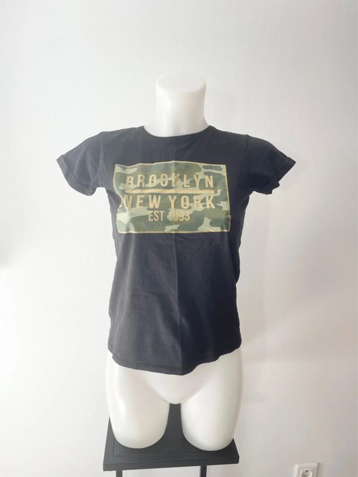 T-shirt noir - photo numéro 2