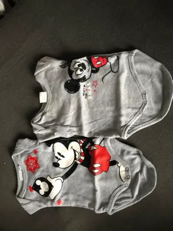 Bodies 3 mois disney