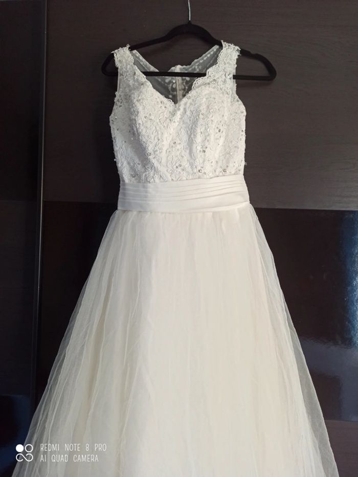 Robe de mariée point mariage - photo numéro 4