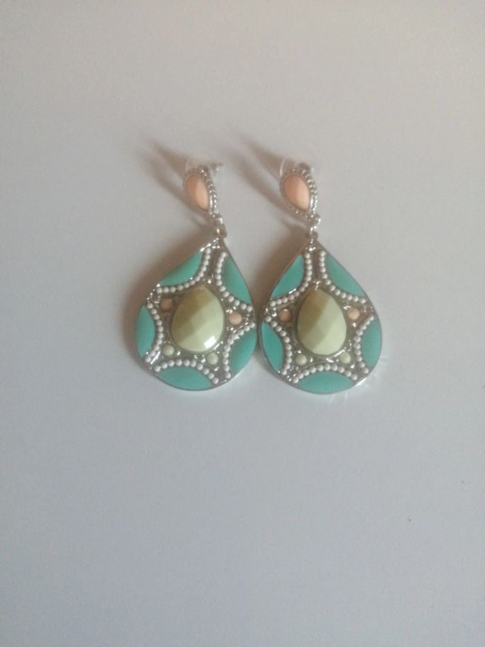 🌸Boucles d'oreilles seventeen's "boutique parisienne" 🌸 - photo numéro 2