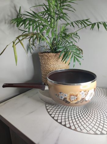 Ancienne casserole 50/60 n°1