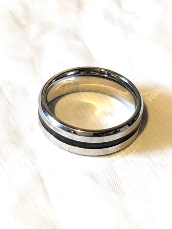 Bague Anneau Large Bande Rainure Noire Centre Bijou Argenté Fantaisie Hommes Femmes