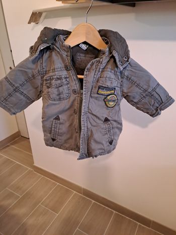 Veste avec capuche amovible