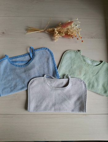 Lot/ensemble de 3 bavoirs Tex
