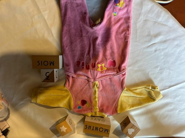 Pyjama en velours - photo numéro 2