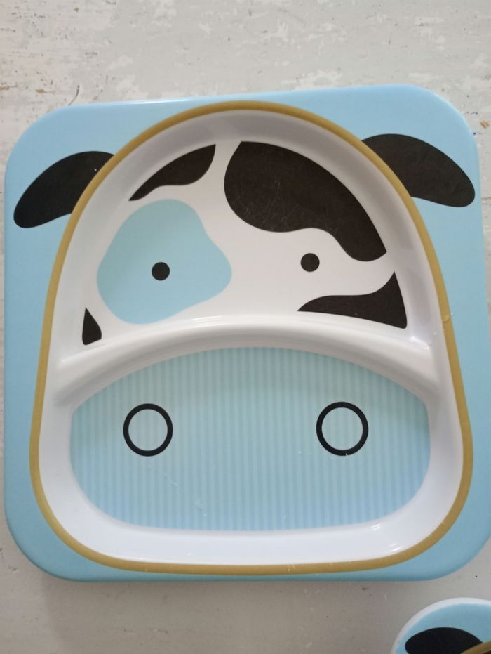 Assiette bébé repas vache - photo numéro 3