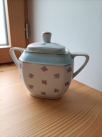 Sucrier pot porcelaine de Limoges vintage blanc bleu motif fleurs doré bon état