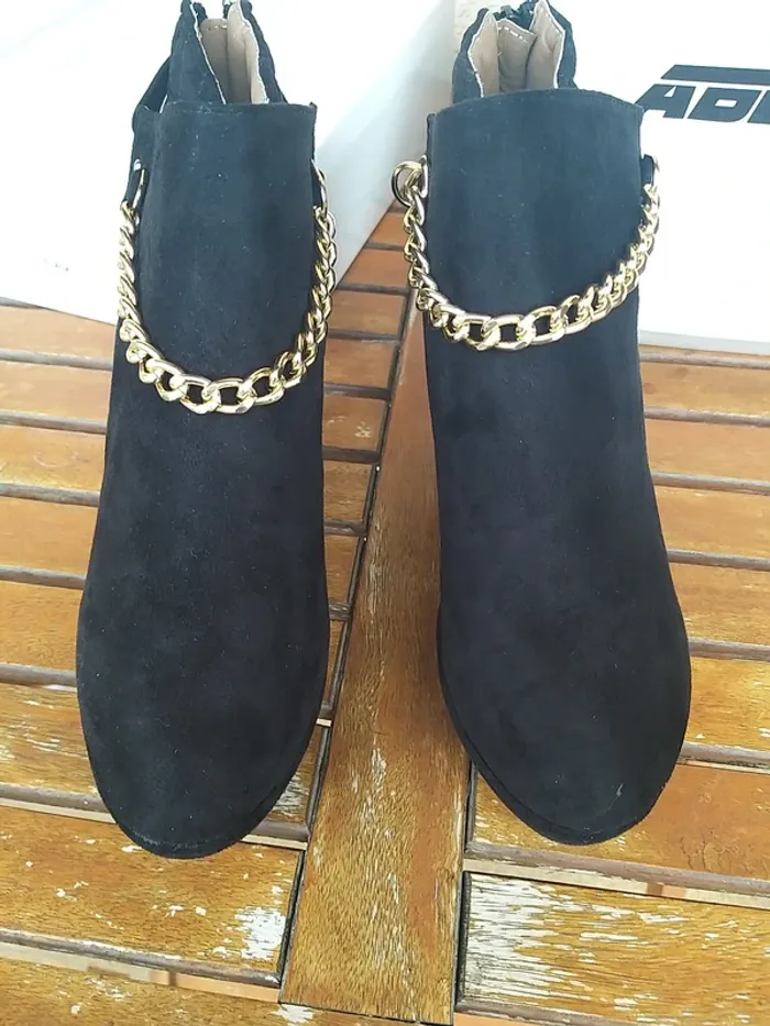 Bottine femme noire compensée