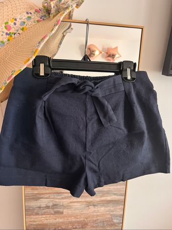 Taille 12 short okaidi bleu marine