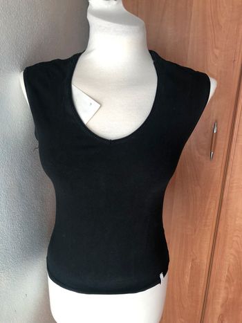 Haut neuf noir taille m