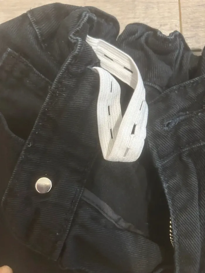 Jean's noir Shein réglable 10 11.ans - photo numéro 2