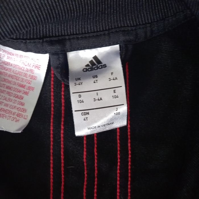 Training Adidas (3-4 ans) - photo numéro 4