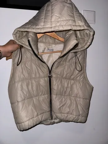 Doudoune sans manche beige New Collection