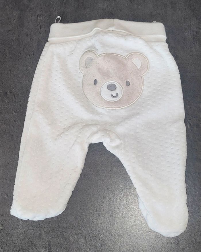 Lot vêtements bébé mixte - photo numéro 4