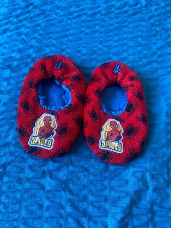 Chaussons Marvel garçon 5 et 4 ans