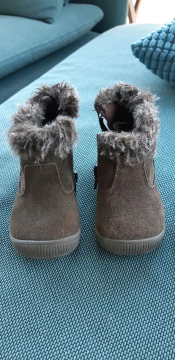 Bottines bebe cuir 19