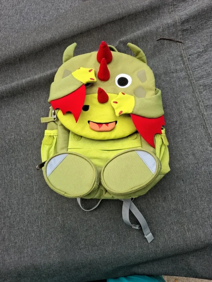 Sac a dos ergonomique dragon - photo numéro 2