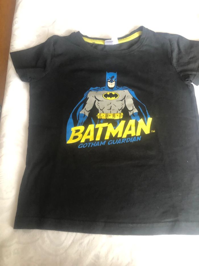 Tee shirt Batman 7/8 ans