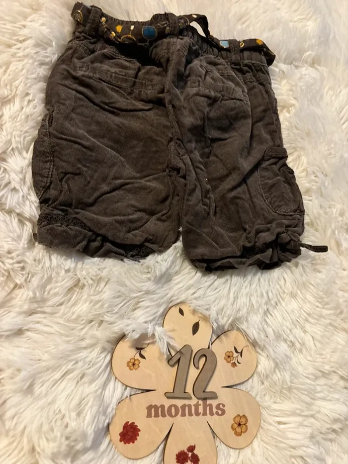 Short marron - photo numéro 4