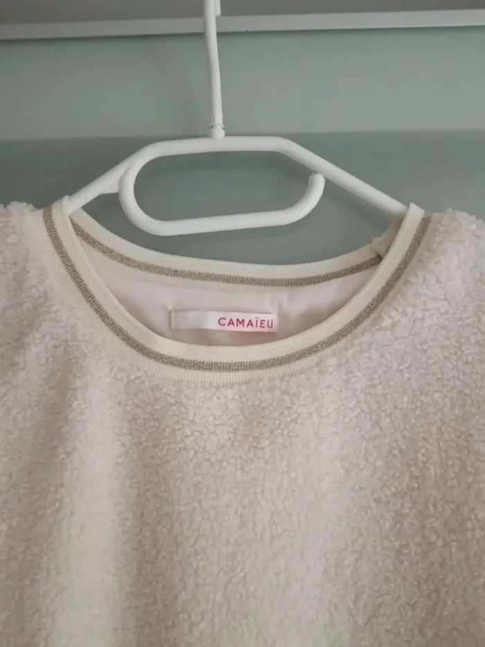 Sweat bouclettes Camaïeu XS neuf - photo numéro 2