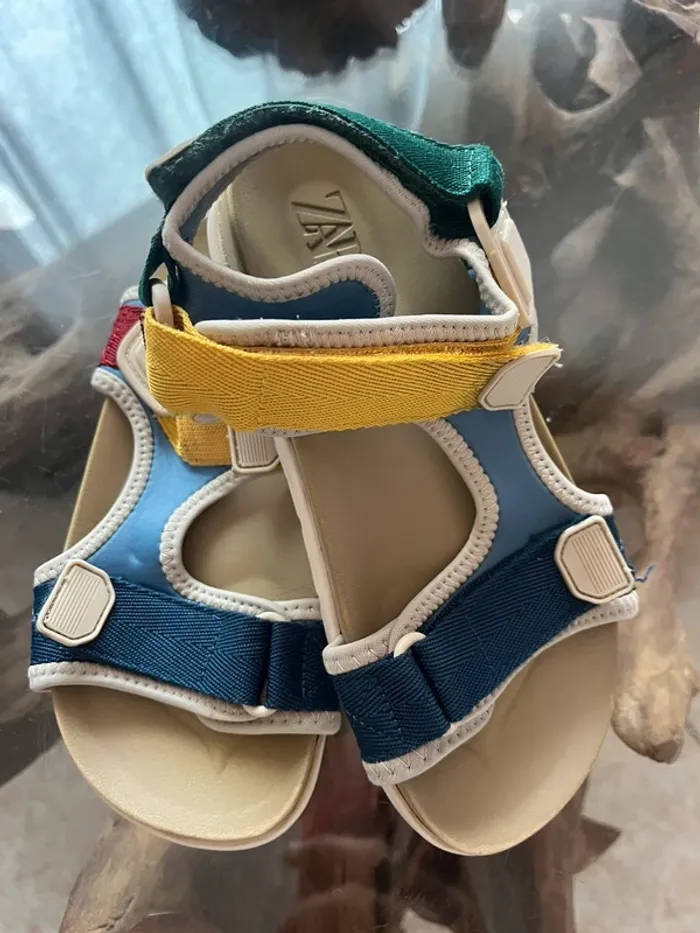 Sandales ZARA multicolores - photo numéro 4