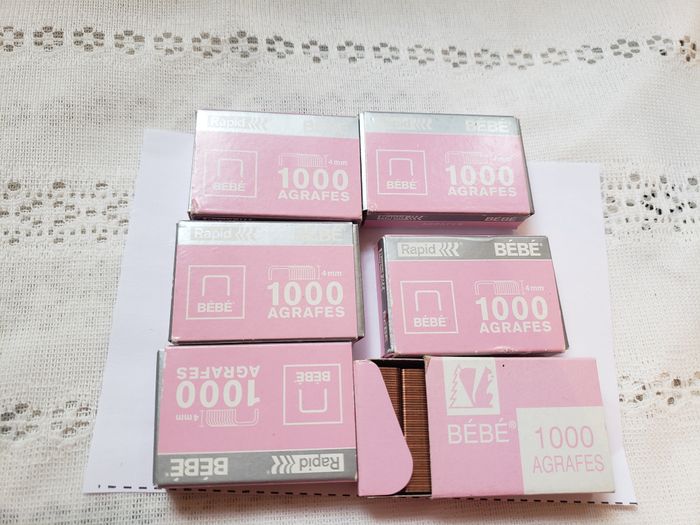 Lot de 6 boîtes neuves de 100 agrafes 4 mm pour agrafeuse rapid
