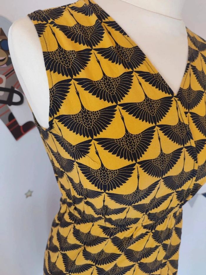 Robe jaune et noir oiseau taille M - photo numéro 2