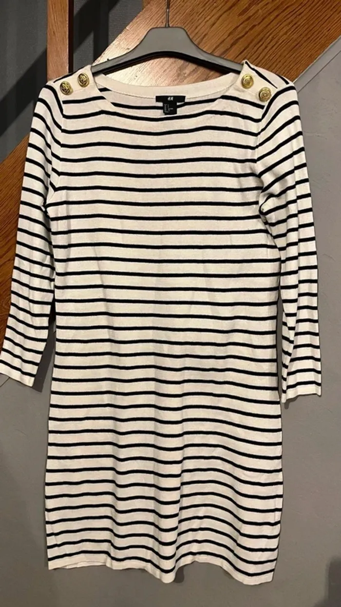 Robe à rayures