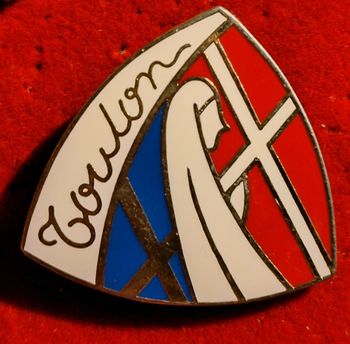 Jolie broche diocèse de Toulon