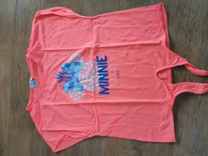 Tee shirt