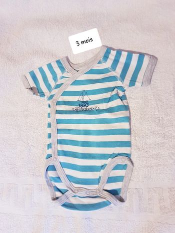 Bodie petit bateau 3 mois