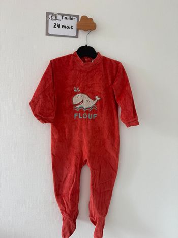 Pyjama / dors bien / grenouillère - taille 24 mois 🌼