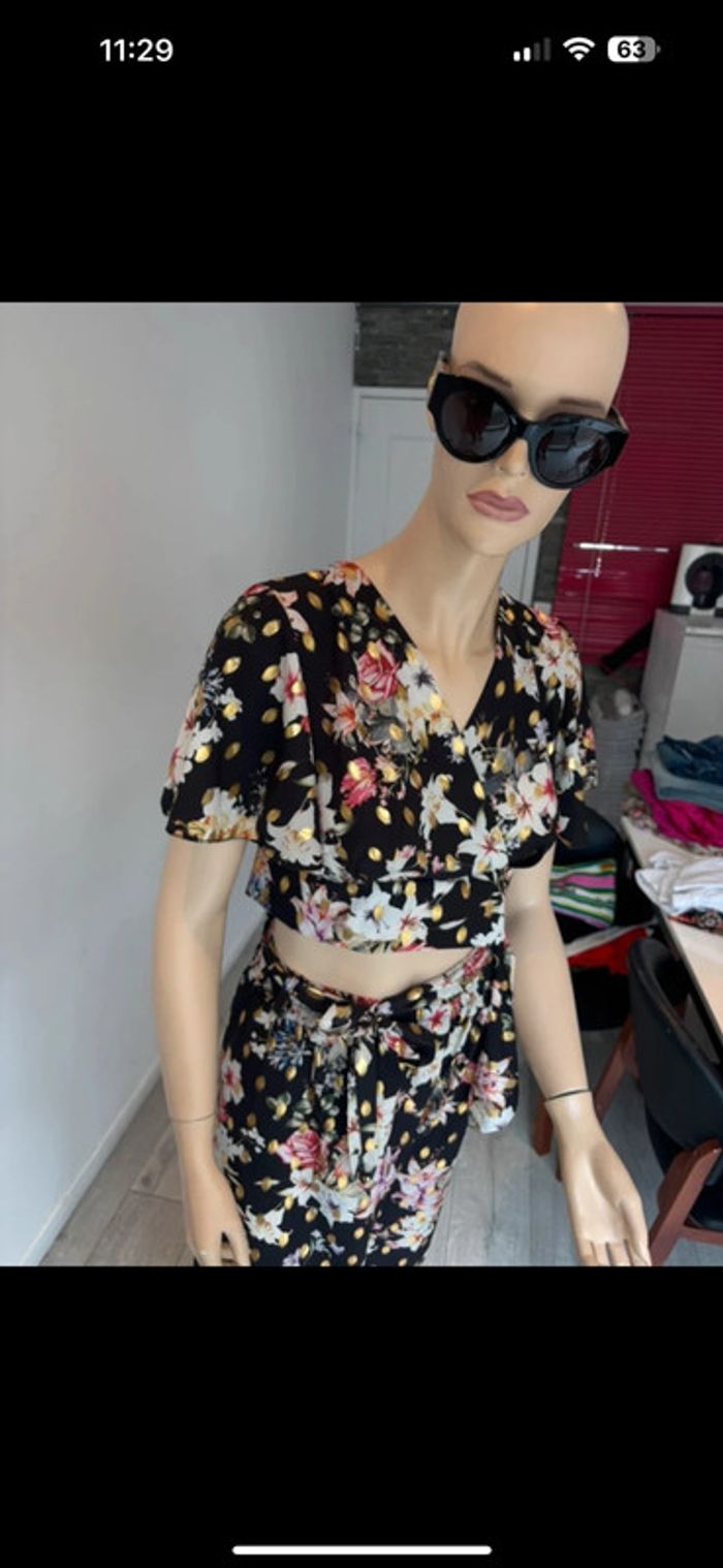 Ensemble fleuri New Collection – Neuf – Taille M – Été 2025 - photo numéro 6