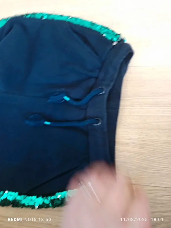 Magnifique jogging Vertbaudet taille 6 ans - photo numéro 5